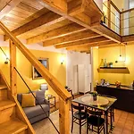 بيت ضيافة Casa Hosteno نابولي