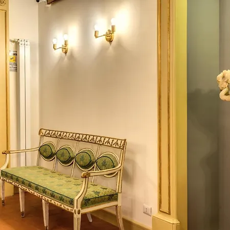 Casa Hosteno نابولي