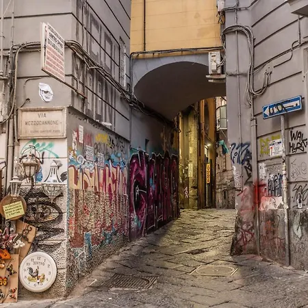 Konukevi Casa Hosteno Napoli